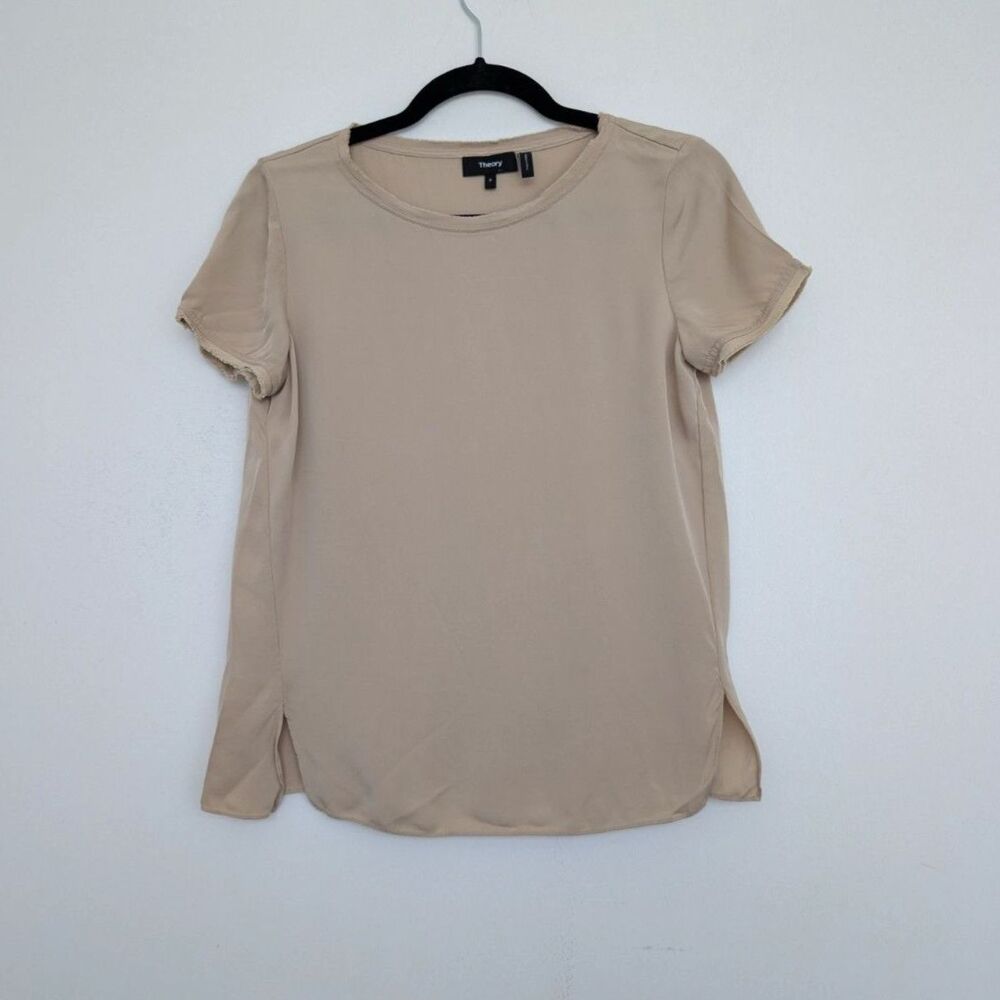 Theory Beige Silk Tee in Modern Georgette GGT Sz P Raw Sleeve Hem